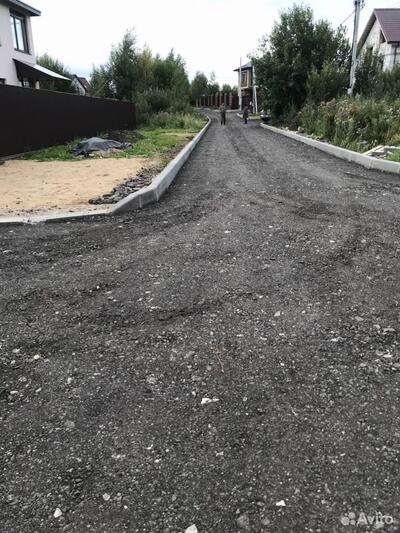 Укладка асфальтовой крошки и асфальтового среза